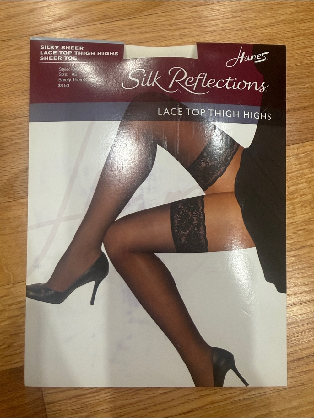 Hanes Silk Reflections Lace Top Thigh Highs - Black